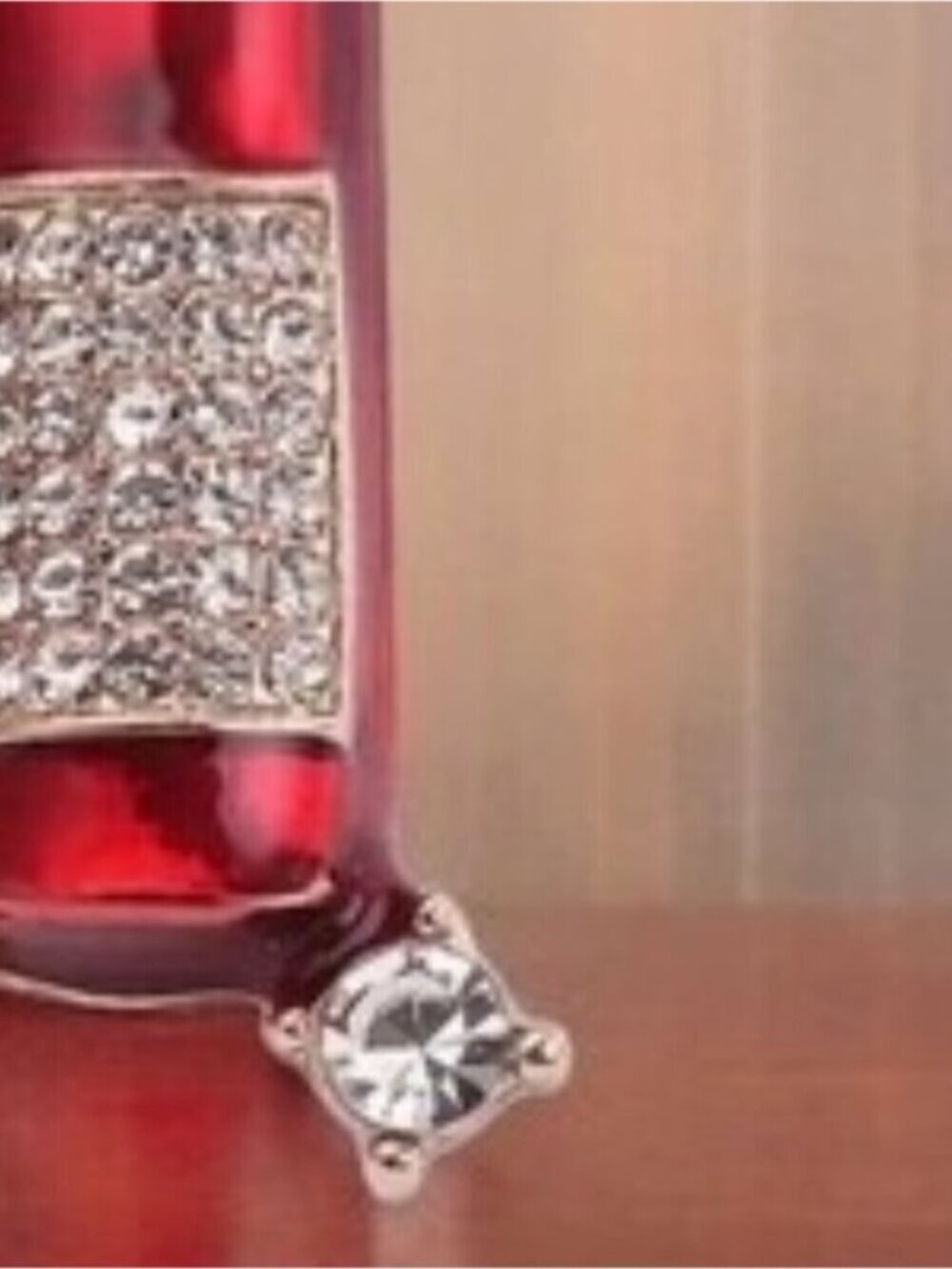 Sparkling rhinestone wine bottle and wine, glass metal brooch. Gold and red.